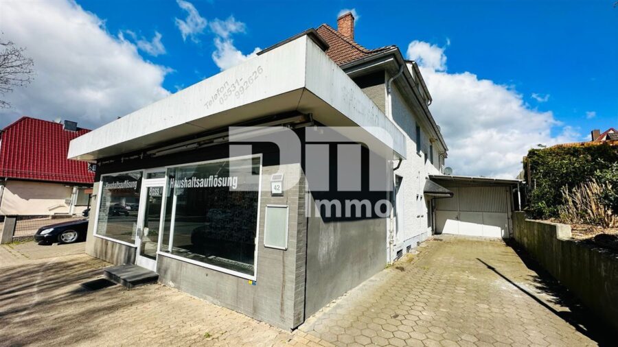 (R)eserviert!!!Schönes Wohn- Gewerbeensemble mit 2 Wohnungen, Laden, Dachterrasse - Frontansicht / Ladeneinheit